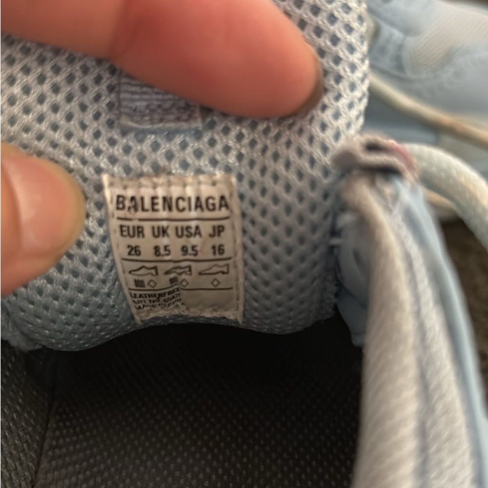 Kids Balenciaga Sky Blue Triple S Sneakers - Picture 4 of 4
